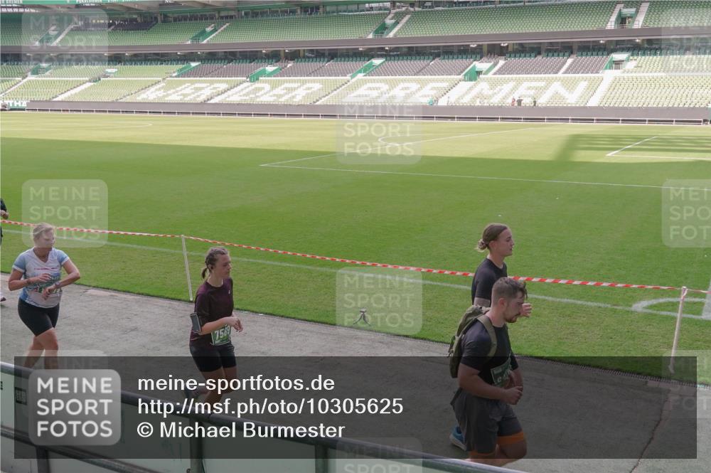 13.09.2026 - 21. swb-Marathon Bremen Michael Burmester http://msf.ph/oto/10305625 13.09.2026 13:37:01 Laufen im Stadion 360, 410, 421, 444, 491, 590, 657, 756, 799, 971, 1015, 1132, 1135, 1279, 1432, 1620, 1726, 1734, 1762, 1887, 1934, 1951, 2060, 2078, 2227, 2578, 2639, 2688, 2789, 2842, 2892, 2933, 2939, 3161, 3169, 3178, 3299, 3303, 3408, 3427, 3463, 3472, 3498, 3499, 3555, 3570, 3573, 3588, 3640, 3731, 3779, 3801, 3839, 3985, 3992, 3993, 4084, 4145, 4210, 4252, 4416, 4464, 4538, 4801, 4845, 4939, 5000, 5034, 5145, 5166, 5182, 5210, 5332, 5461, 5536, 5679 meine-sportfotos.de