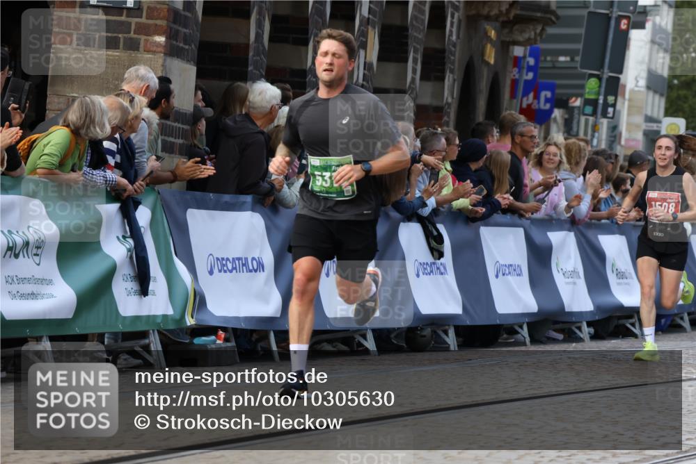 13.09.2026 - 21. swb-Marathon Bremen Strokosch-Dieckow http://msf.ph/oto/10305630 13.09.2026 12:59:33 Ziel 658, 1248, 1508, 1751, 1800, 1993, 2651, 3584, 3688, 4096, 4399, 6991, 8383, 9533, 126, 277, 466, 862, 1485, 1852, 4964, 5316, 5828, 6557 meine-sportfotos.de