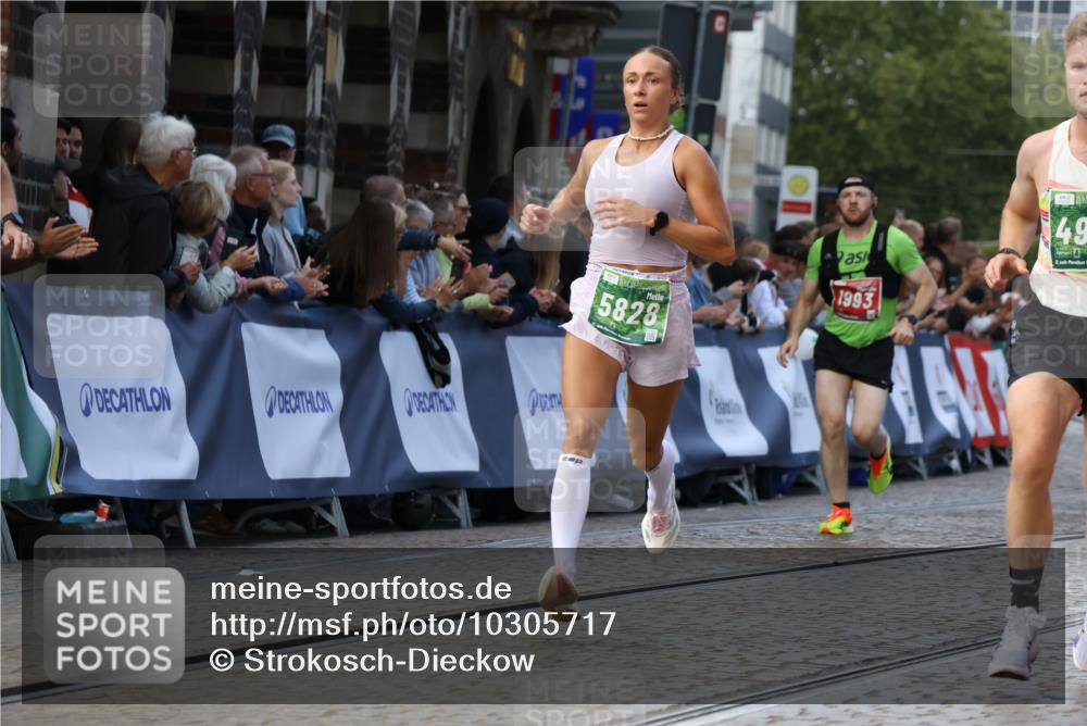 13.09.2026 - 21. swb-Marathon Bremen Strokosch-Dieckow http://msf.ph/oto/10305717 13.09.2026 12:59:36 Ziel 658, 1248, 1508, 1751, 1800, 1993, 2651, 3584, 3688, 4096, 6991, 8383, 9533, 126, 277, 807, 1320, 1485, 1852, 4964, 5828, 6557, 8850 meine-sportfotos.de