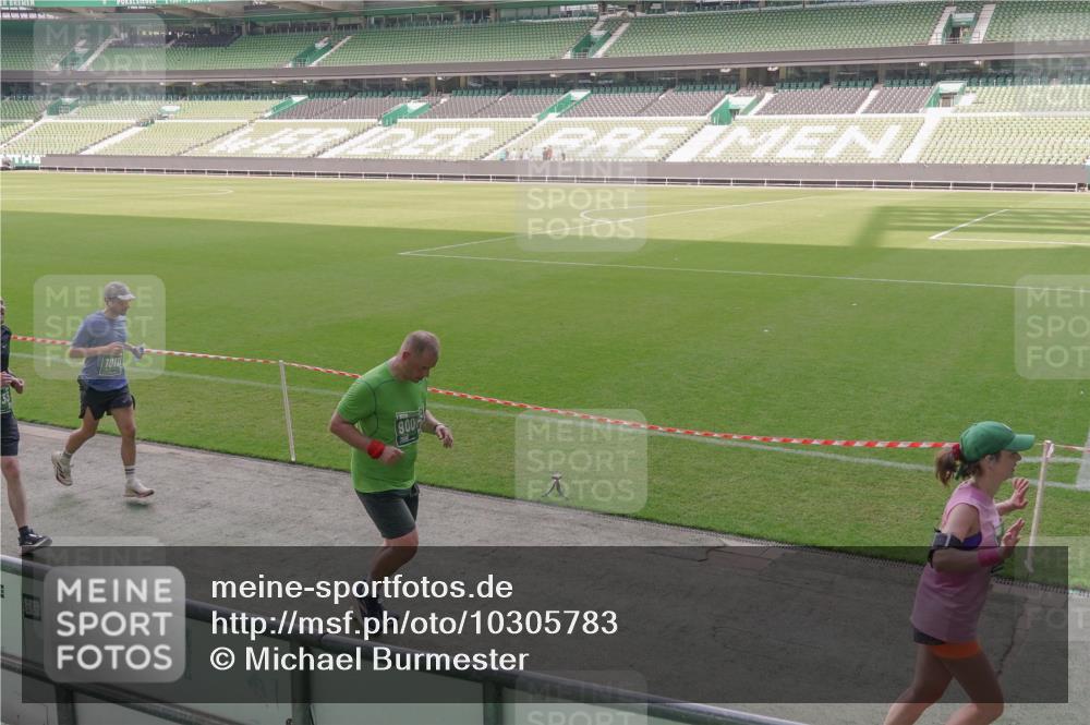 13.09.2026 - 21. swb-Marathon Bremen Michael Burmester http://msf.ph/oto/10305783 13.09.2026 13:37:18 Laufen im Stadion 144, 360, 410, 421, 444, 491, 590, 756, 799, 848, 971, 1015, 1132, 1135, 1279, 1620, 1734, 1762, 1887, 1934, 1951, 2060, 2078, 2227, 2639, 2688, 2772, 2842, 2892, 2933, 2939, 3161, 3169, 3178, 3299, 3303, 3408, 3427, 3463, 3498, 3499, 3570, 3573, 3588, 3640, 3646, 3731, 3779, 3839, 3919, 3985, 3992, 3993, 4084, 4145, 4210, 4252, 4314, 4416, 4464, 4538, 4801, 4845, 4939, 5034, 5145, 5166, 5182, 5210, 5332, 5461, 5536, 5679, 170 meine-sportfotos.de