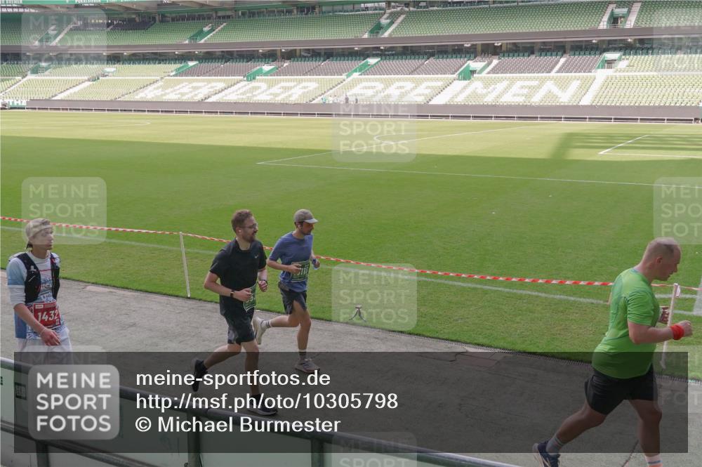 13.09.2026 - 21. swb-Marathon Bremen Michael Burmester http://msf.ph/oto/10305798 13.09.2026 13:37:20 Laufen im Stadion 144, 360, 410, 421, 444, 491, 590, 756, 799, 848, 971, 1015, 1132, 1135, 1279, 1620, 1734, 1762, 1887, 1934, 1951, 2060, 2078, 2227, 2639, 2688, 2772, 2842, 2892, 2933, 2939, 3161, 3169, 3178, 3299, 3303, 3408, 3427, 3463, 3498, 3499, 3570, 3573, 3588, 3640, 3646, 3731, 3779, 3839, 3919, 3985, 3992, 3993, 4084, 4145, 4210, 4252, 4314, 4416, 4464, 4538, 4801, 4845, 4939, 5034, 5145, 5166, 5182, 5210, 5332, 5461, 5536, 5679, 170 meine-sportfotos.de