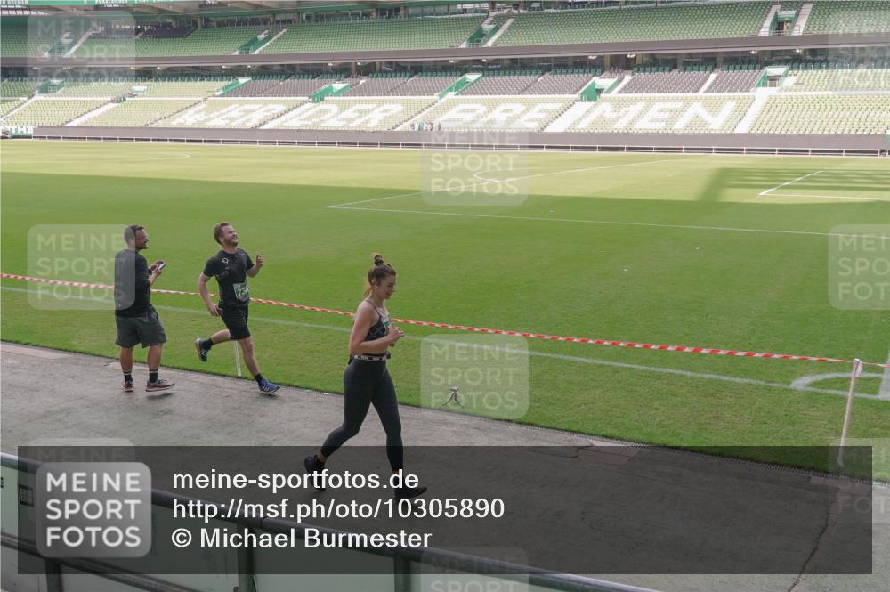 13.09.2026 - 21. swb-Marathon Bremen Michael Burmester http://msf.ph/oto/10305890 13.09.2026 13:37:31 Laufen im Stadion 144, 284, 360, 398, 410, 421, 444, 491, 590, 756, 799, 848, 971, 1015, 1132, 1135, 1279, 1620, 1734, 1762, 1887, 1934, 1951, 2060, 2078, 2227, 2376, 2639, 2642, 2687, 2772, 2842, 2892, 2939, 3161, 3169, 3178, 3299, 3303, 3408, 3427, 3463, 3498, 3499, 3570, 3573, 3640, 3646, 3731, 3779, 3839, 3919, 3985, 3992, 3993, 4084, 4145, 4147, 4148, 4210, 4252, 4314, 4416, 4464, 4538, 4767, 4801, 4845, 4863, 4939, 5034, 5145, 5166, 5182, 5210, 5332, 5453, 5461, 5536, 5679, 170 meine-sportfotos.de