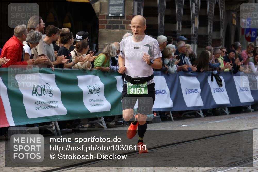 13.09.2026 - 21. swb-Marathon Bremen Strokosch-Dieckow http://msf.ph/oto/10306119 13.09.2026 12:59:54 Ziel 126, 277, 466, 862, 1852, 3251, 4964, 5316, 5828, 6557, 603, 735, 1571, 1758, 1911, 1930, 7170, 9153 meine-sportfotos.de
