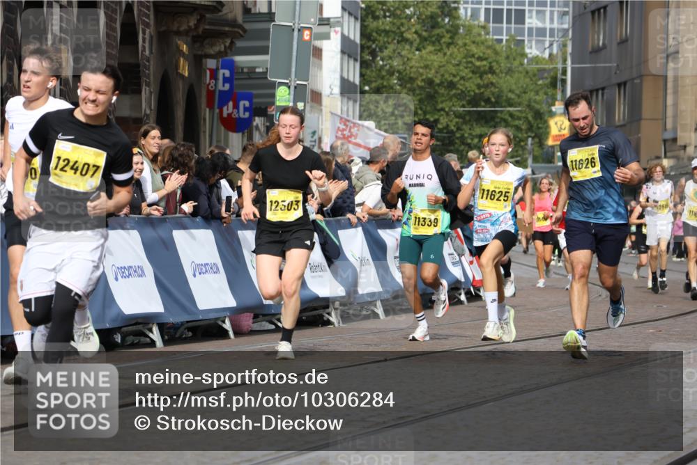 13.09.2026 - 21. swb-Marathon Bremen Strokosch-Dieckow http://msf.ph/oto/10306284 13.09.2026 10:51:09 Ziel 10200, 10267, 10537, 10764, 11076, 11087, 11170, 11753, 11961, 12004, 12052, 12070, 12179, 12351, 12488, 12560, 13544, 10381, 10471, 10515, 10825, 10887, 10984, 11503, 11801, 11973, 12051, 12133, 12548, 12552 meine-sportfotos.de