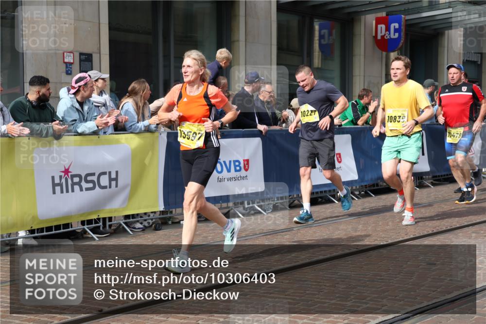 13.09.2026 - 21. swb-Marathon Bremen Strokosch-Dieckow http://msf.ph/oto/10306403 13.09.2026 10:53:34 Ziel 10141, 10174, 10227, 10255, 10478, 10579, 10684, 10685, 10708, 10822, 10838, 10905, 10947, 11010, 11206, 11489, 11502, 11596, 11950, 12075, 12244, 12331, 12341, 12356, 12405, 12435, 12492, 12515, 13531, 13597, 10222, 10448, 10479, 10626, 10757, 10780, 10821, 10845, 10886, 11168, 11242, 11379, 11446, 11590, 11800, 12040, 12056, 12119, 12275, 12308, 12461 meine-sportfotos.de