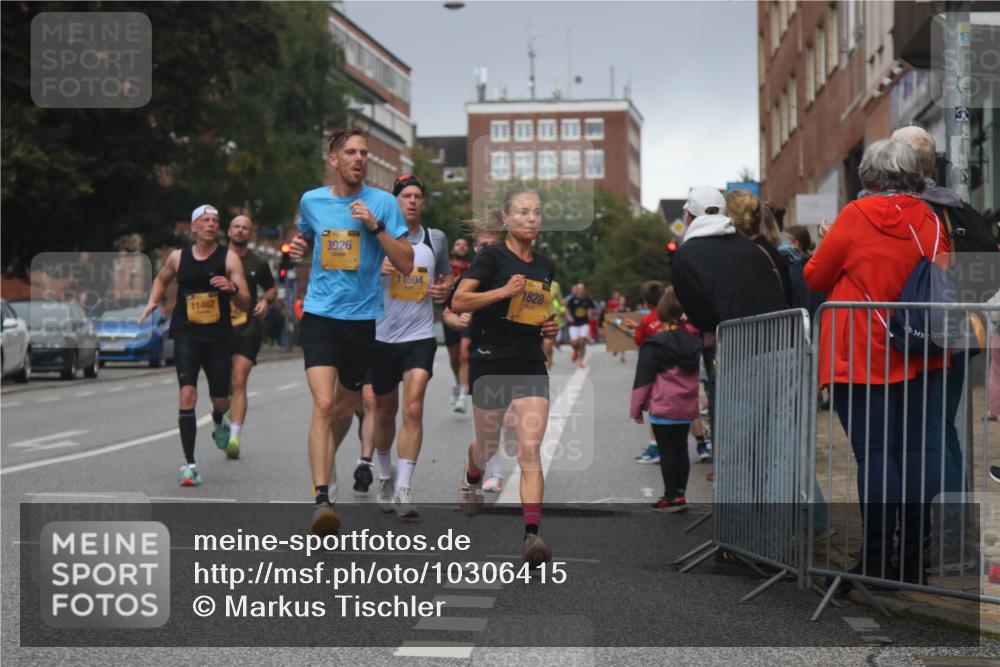 13.09.2026 - Kiel Lauf Markus Tischler http://msf.ph/oto/10306415 13.09.2026 10:27:52 Fleethörn 11462, 3926, 11, 39, 11594, 1828 meine-sportfotos.de