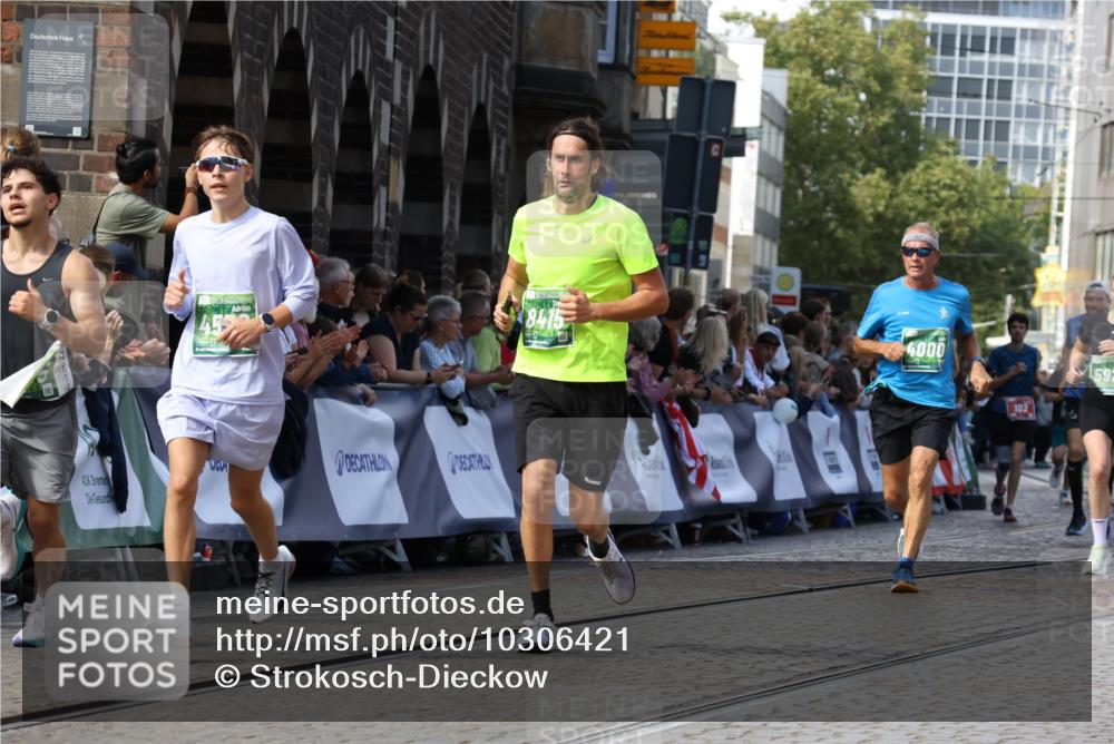 13.09.2026 - 21. swb-Marathon Bremen Strokosch-Dieckow http://msf.ph/oto/10306421 13.09.2026 13:24:15 Ziel 342, 2210, 2288, 2370, 2517, 2967, 3044, 4601, 4671, 5011, 5104, 5116, 5146, 5231, 5397, 5623, 6332, 6648, 6772, 7094, 7105, 7216, 7357, 7475, 7761, 8051, 8052, 8179, 10059, 10115, 13007, 13197, 1250, 2295, 4000, 4559, 5572, 5668, 5669, 5929, 5953, 6080, 7156, 7568, 8310, 8415, 8784, 9573, 9676 meine-sportfotos.de