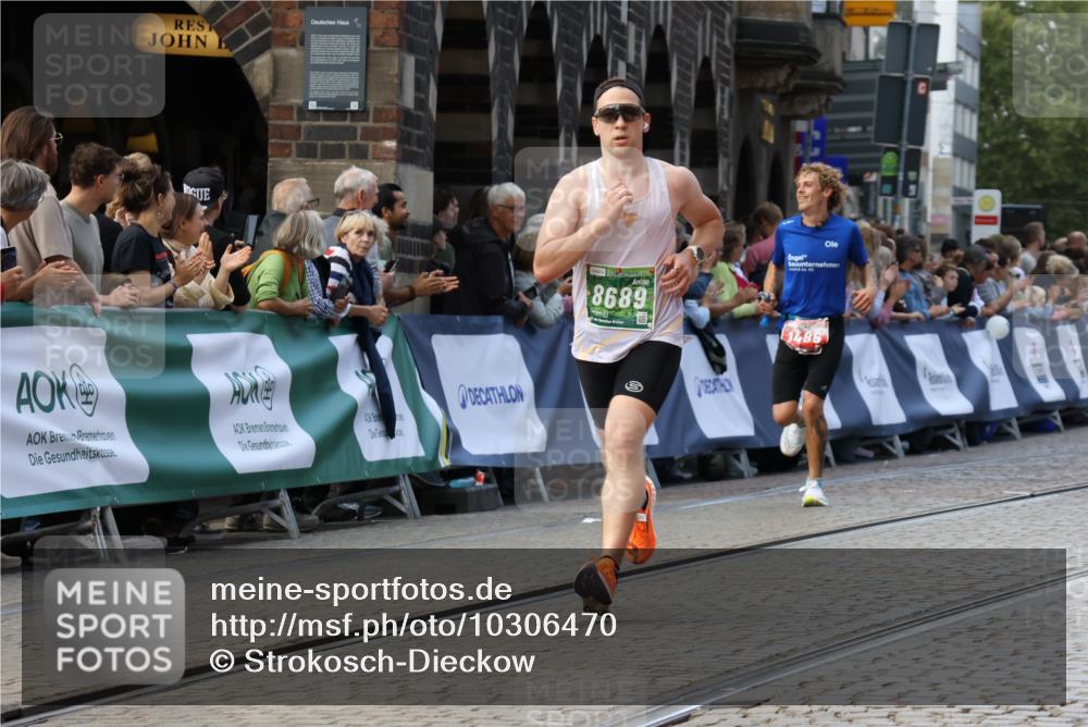 13.09.2026 - 21. swb-Marathon Bremen Strokosch-Dieckow http://msf.ph/oto/10306470 13.09.2026 13:00:10 Ziel 126, 277, 807, 1320, 1485, 1852, 6557, 8850, 9153, 671, 912, 2683, 5776, 7015, 8689 meine-sportfotos.de