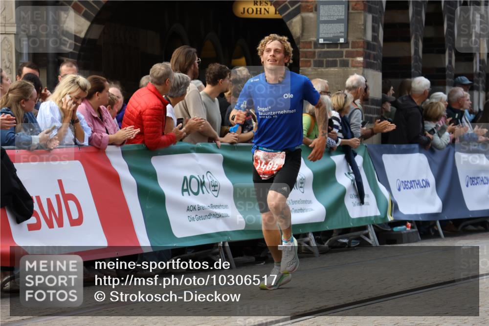 13.09.2026 - 21. swb-Marathon Bremen Strokosch-Dieckow http://msf.ph/oto/10306517 13.09.2026 13:00:13 Ziel 603, 735, 807, 1320, 1485, 6557, 8850, 9153, 671, 2683, 5776, 7015 meine-sportfotos.de