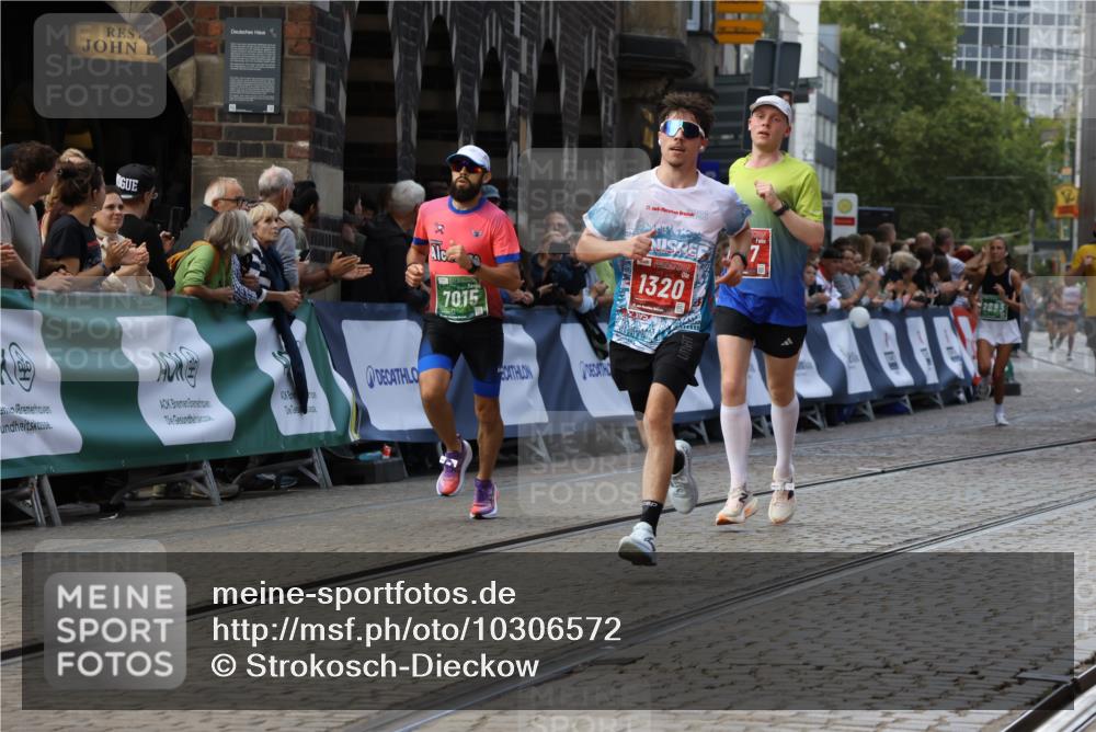 13.09.2026 - 21. swb-Marathon Bremen Strokosch-Dieckow http://msf.ph/oto/10306572 13.09.2026 13:00:15 Ziel 603, 735, 807, 1320, 1485, 1911, 1930, 8850, 9153, 1550, 1754, 2683, 5776, 7015 meine-sportfotos.de