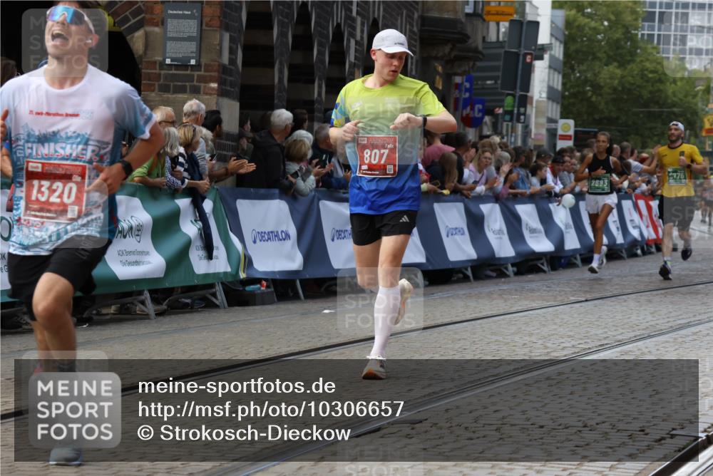 13.09.2026 - 21. swb-Marathon Bremen Strokosch-Dieckow http://msf.ph/oto/10306657 13.09.2026 13:00:16 Ziel 603, 735, 807, 1320, 1485, 1758, 1911, 1930, 7170, 8850, 9153, 1550, 1754, 2683, 5776, 7015 meine-sportfotos.de