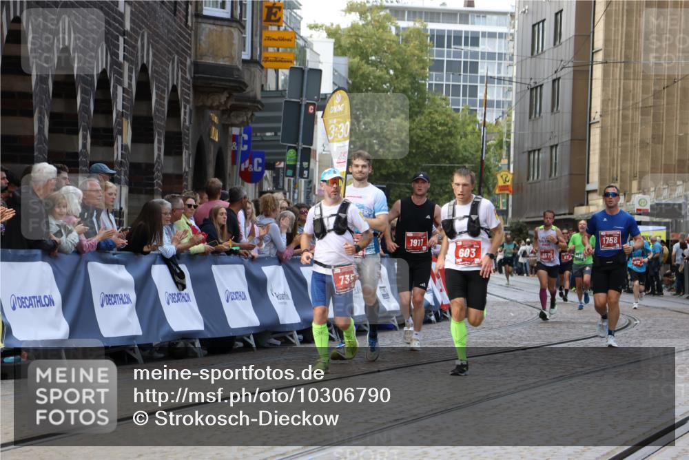 13.09.2026 - 21. swb-Marathon Bremen Strokosch-Dieckow http://msf.ph/oto/10306790 13.09.2026 13:00:24 Ziel 603, 735, 912, 1571, 1758, 1911, 1930, 7170, 8689, 9153, 453, 1136, 1550, 1754, 2141, 4904 meine-sportfotos.de