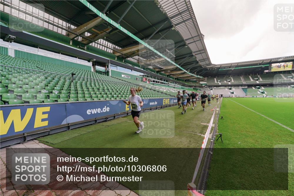 13.09.2026 - 21. swb-Marathon Bremen Michael Burmester http://msf.ph/oto/10306806 13.09.2026 13:00:00 Laufen im Stadion 135, 191, 226, 232, 260, 342, 651, 745, 972, 1080, 1166, 1209, 1368, 1493, 1494, 1516, 1650, 1861, 1935, 1963, 2088, 2210, 2289, 2293, 2306, 2322, 2367, 2427, 2481, 2517, 2570, 2577, 2686, 2700, 2708, 2806, 2827, 2885, 2899, 2906, 2914, 2953, 2961, 2967, 2979, 3015, 3021, 3076, 3098, 3105, 3120, 3124, 3145, 3168, 3173, 3190, 3233, 3273, 3354, 3385, 3435, 3480, 3516, 3531, 3642, 3652, 3729, 3774, 3855, 3856, 3861, 3930, 3934 meine-sportfotos.de