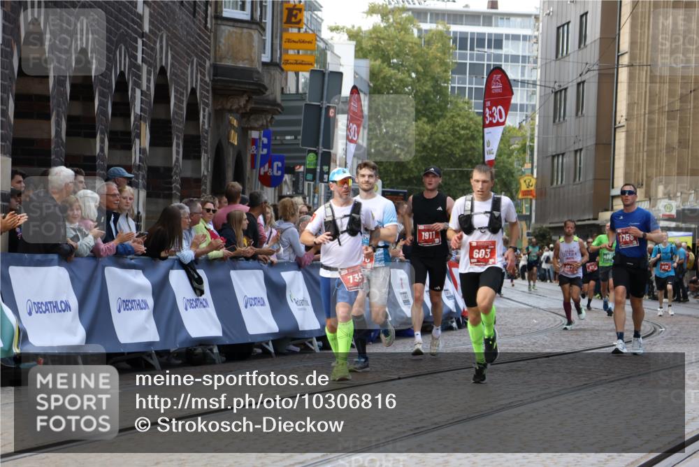 13.09.2026 - 21. swb-Marathon Bremen Strokosch-Dieckow http://msf.ph/oto/10306816 13.09.2026 13:00:25 Ziel 603, 735, 912, 1571, 1758, 1911, 1930, 7170, 8689, 9153, 453, 1136, 1550, 1754, 2141, 4904 meine-sportfotos.de