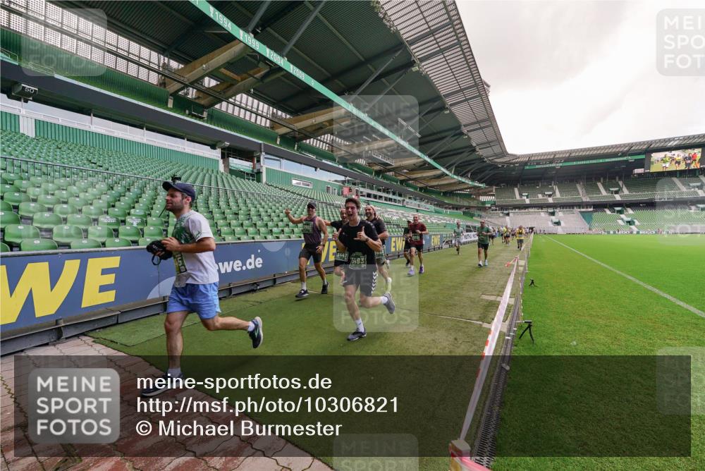 13.09.2026 - 21. swb-Marathon Bremen Michael Burmester http://msf.ph/oto/10306821 13.09.2026 13:00:02 Laufen im Stadion 135, 191, 226, 232, 260, 342, 651, 745, 972, 1080, 1166, 1209, 1368, 1493, 1494, 1516, 1650, 1861, 1935, 1963, 2088, 2210, 2289, 2293, 2306, 2322, 2367, 2427, 2481, 2490, 2517, 2570, 2577, 2658, 2686, 2700, 2708, 2781, 2806, 2827, 2885, 2899, 2906, 2914, 2953, 2961, 2967, 2979, 3015, 3021, 3076, 3098, 3105, 3120, 3124, 3145, 3168, 3173, 3190, 3233, 3273, 3354, 3385, 3435, 3480, 3516, 3531, 3642, 3652, 3729, 3774, 3855, 3856, 3861, 3930, 3934 meine-sportfotos.de