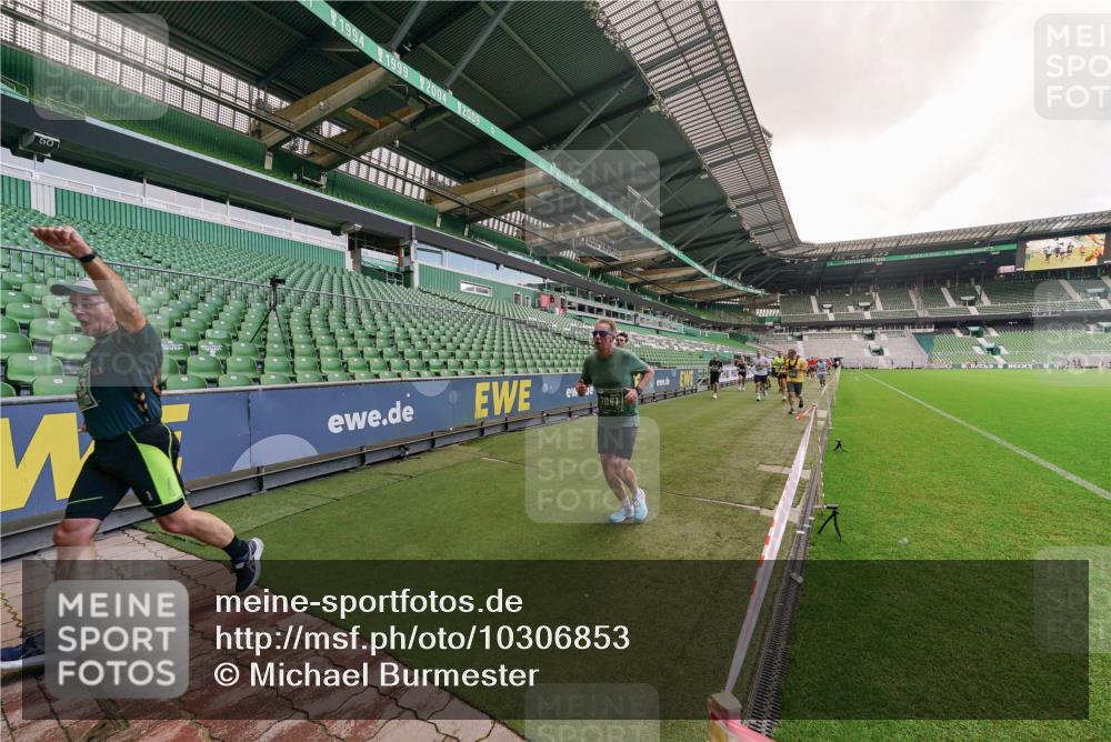 13.09.2026 - 21. swb-Marathon Bremen Michael Burmester http://msf.ph/oto/10306853 13.09.2026 13:00:05 Laufen im Stadion 135, 191, 226, 232, 242, 260, 342, 651, 687, 745, 972, 1080, 1166, 1209, 1368, 1493, 1494, 1516, 1650, 1861, 1935, 1963, 2088, 2210, 2289, 2293, 2306, 2322, 2367, 2427, 2481, 2490, 2517, 2570, 2577, 2658, 2686, 2700, 2708, 2781, 2806, 2827, 2885, 2899, 2906, 2914, 2953, 2961, 2967, 2979, 3015, 3021, 3076, 3098, 3105, 3120, 3124, 3145, 3168, 3173, 3190, 3233, 3273, 3354, 3385, 3435, 3480, 3516, 3531, 3642, 3652, 3729, 3774, 3855, 3856, 3861, 3930, 3934 meine-sportfotos.de