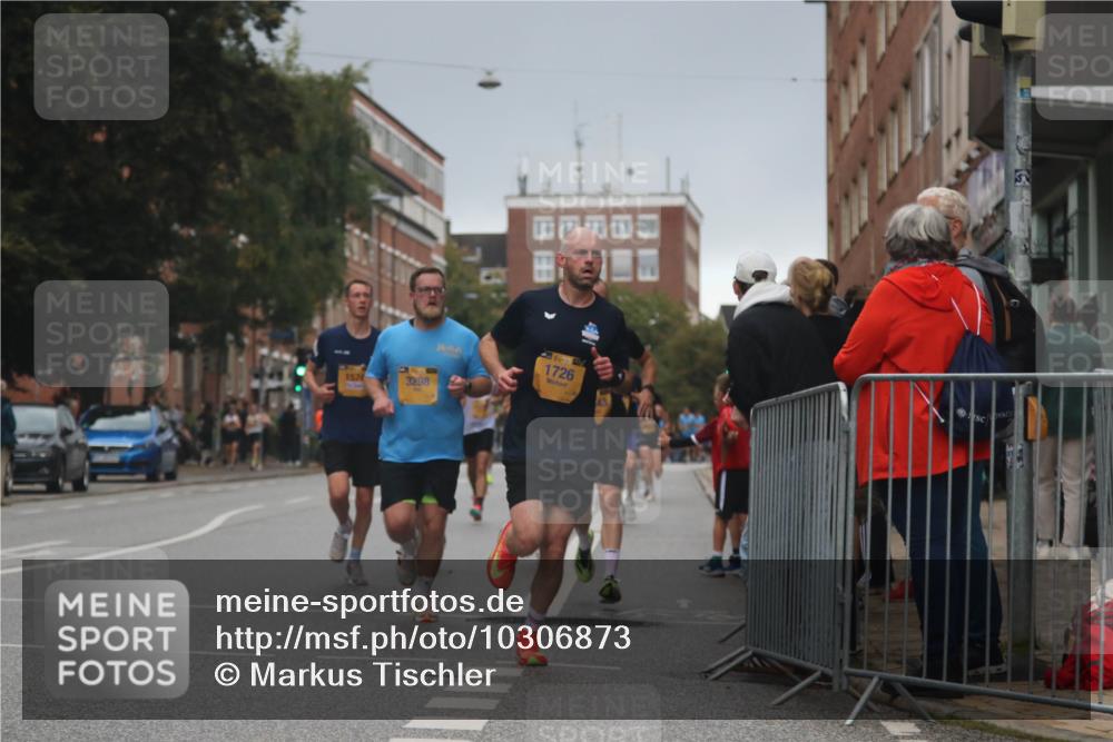 13.09.2026 - Kiel Lauf Markus Tischler http://msf.ph/oto/10306873 13.09.2026 10:29:22 Fleethörn 1576, 3298, 39, 1726 meine-sportfotos.de