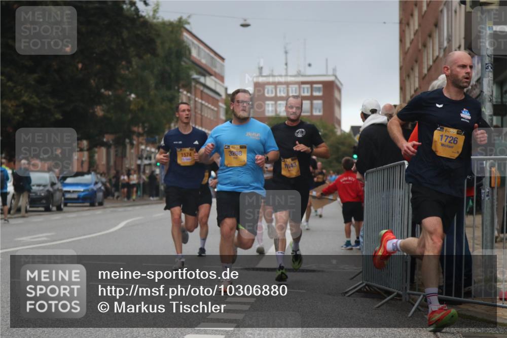 13.09.2026 - Kiel Lauf Markus Tischler http://msf.ph/oto/10306880 13.09.2026 10:29:23 Fleethörn 1574, 3298, 7543, 4, 38, 1726 meine-sportfotos.de