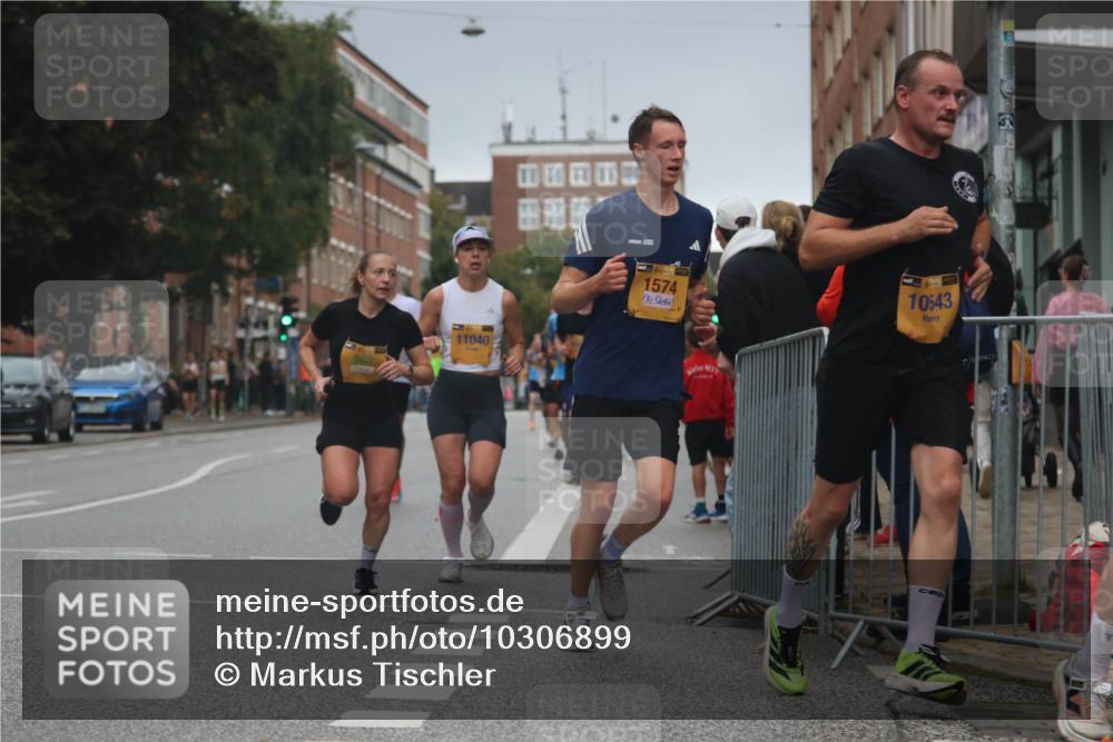 13.09.2026 - Kiel Lauf Markus Tischler http://msf.ph/oto/10306899 13.09.2026 10:29:25 Fleethörn 967, 11040, 39, 1574, 38, 10543 meine-sportfotos.de