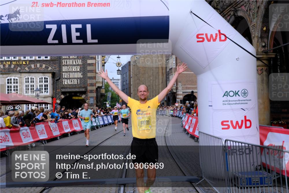 13.09.2026 - 21. swb-Marathon Bremen Tim E. http://msf.ph/oto/10306969 13.09.2026 10:50:30 Ziel 10170, 10876, 11111, 11128, 11178, 11415, 11497, 11499, 12240, 12269, 12510 meine-sportfotos.de