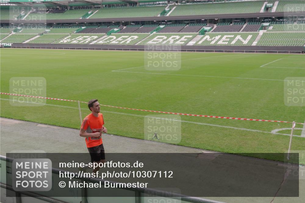 13.09.2026 - 21. swb-Marathon Bremen Michael Burmester http://msf.ph/oto/10307112 13.09.2026 12:32:15 Laufen im Stadion 417, 482, 573, 668, 943, 1020, 1126, 1357, 1507, 1606, 1629, 1639, 2100, 4474, 6507, 8044, 8285, 314, 358, 520, 547, 553, 574, 649, 719, 858, 934, 959, 1161, 1253, 1256, 1391, 1428, 1525, 1724, 1783, 1917, 3662, 4264 meine-sportfotos.de