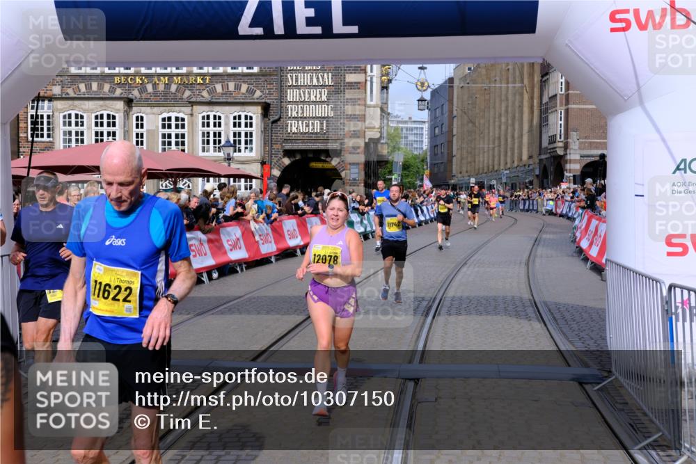 13.09.2026 - 21. swb-Marathon Bremen Tim E. http://msf.ph/oto/10307150 13.09.2026 10:50:44 Ziel 10170, 10233, 10525, 10840, 10923, 11178, 11276, 11497, 11499, 11622, 11664, 11680, 11742, 12045, 12078, 12269, 12447, 13562 meine-sportfotos.de