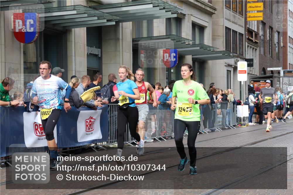 13.09.2026 - 21. swb-Marathon Bremen Strokosch-Dieckow http://msf.ph/oto/10307344 13.09.2026 10:53:55 Ziel 10359, 10503, 10577, 10631, 10749, 10822, 10837, 10884, 10947, 10996, 11010, 11099, 11118, 11290, 11329, 11361, 11476, 11765, 11843, 11989, 11998, 13531, 10141, 10174, 10222, 10227, 10255, 10478, 10579, 10684, 10685, 10708, 10838, 10845, 10905, 10947, 11206, 11242, 11446, 11489, 11502, 11596, 11950, 12075, 12119, 12244, 12331, 12341, 12356, 12405, 12435, 12492, 12515, 13597 meine-sportfotos.de