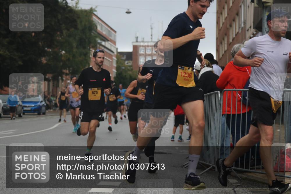 13.09.2026 - Kiel Lauf Markus Tischler http://msf.ph/oto/10307543 13.09.2026 10:30:56 Fleethörn 875, 1236 meine-sportfotos.de