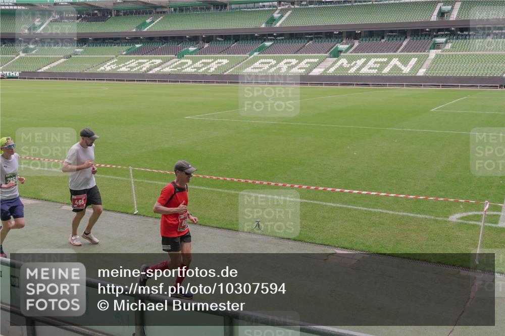 13.09.2026 - 21. swb-Marathon Bremen Michael Burmester http://msf.ph/oto/10307594 13.09.2026 12:37:21 Laufen im Stadion 365, 466, 658, 850, 895, 1090, 1118, 1288, 1385, 1485, 1583, 1604, 1754, 1993, 2073, 2585, 2670, 3617, 7244, 7768, 8075, 8081, 8729, 9522, 13033, 250, 272, 299, 525, 919, 1089, 1212, 2072, 5428, 7741 meine-sportfotos.de