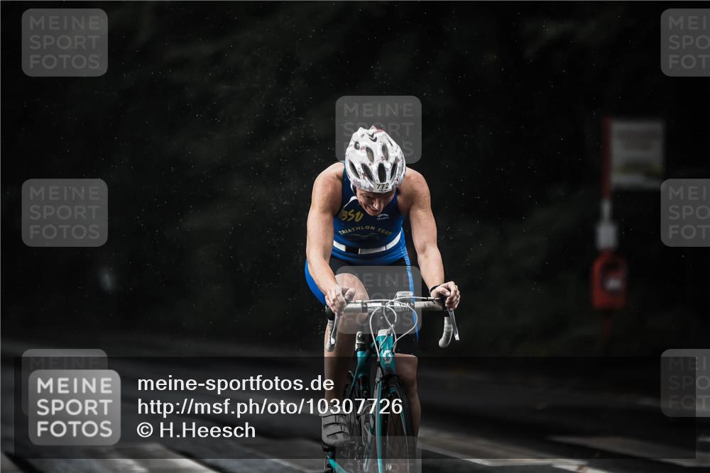 13.09.2026 - Stadtparktriathlon H.Heesch http://msf.ph/oto/10307726 13.09.2026 11:40:26 Radfahren 739, 772, 804, 818, 834, 856, 925 meine-sportfotos.de