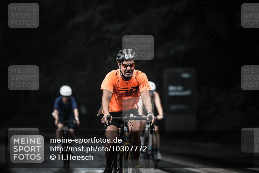 13.09.2026 - Stadtparktriathlon H.Heesch http://msf.ph/oto/10307772 13.09.2026 11:40:35 Radfahren 732, 739, 743, 840, 899 meine-sportfotos.de