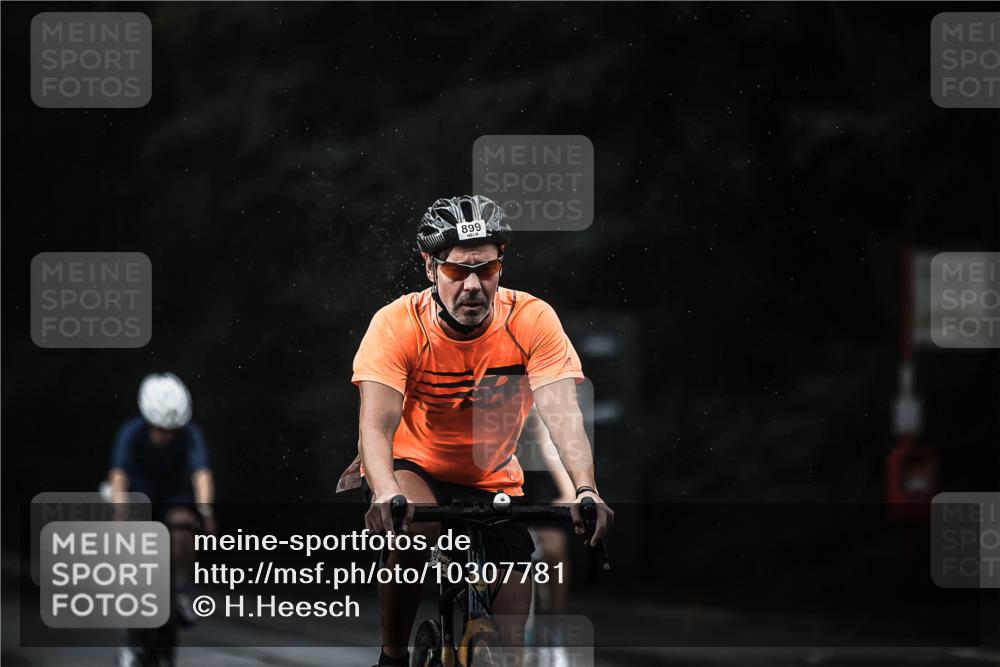 13.09.2026 - Stadtparktriathlon H.Heesch http://msf.ph/oto/10307781 13.09.2026 11:40:35 Radfahren 732, 739, 743, 840, 899 meine-sportfotos.de