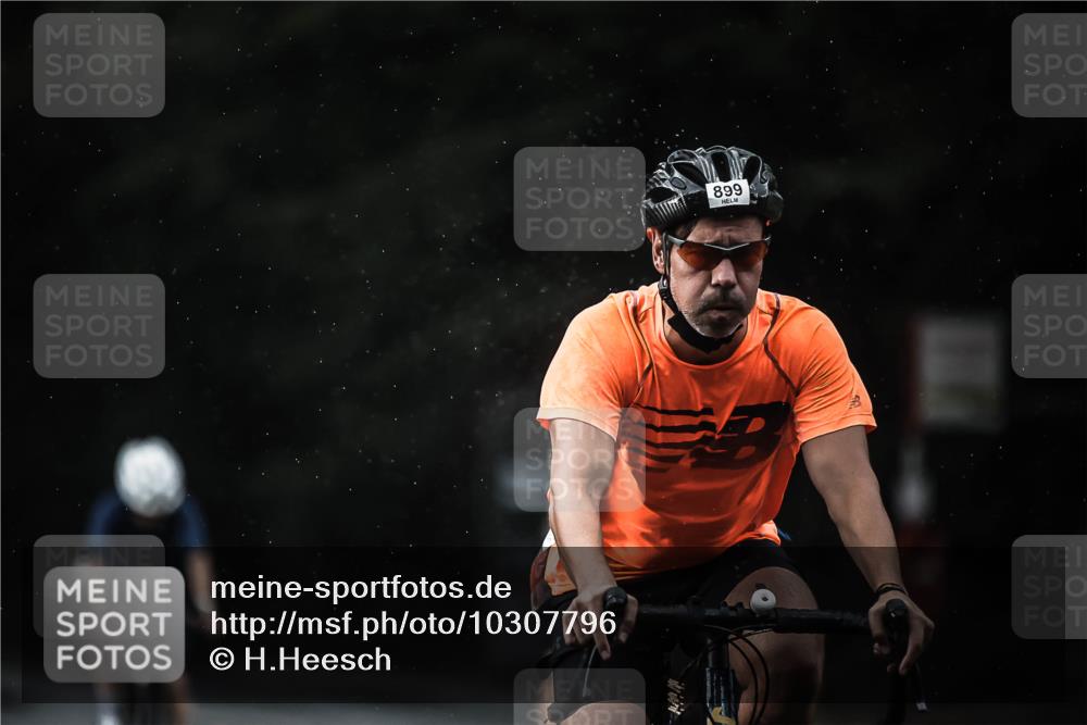 13.09.2026 - Stadtparktriathlon H.Heesch http://msf.ph/oto/10307796 13.09.2026 11:40:35 Radfahren 732, 739, 743, 840, 899 meine-sportfotos.de