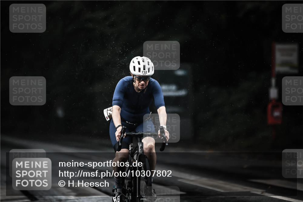 13.09.2026 - Stadtparktriathlon H.Heesch http://msf.ph/oto/10307802 13.09.2026 11:40:36 Radfahren 732, 739, 743, 840, 899 meine-sportfotos.de