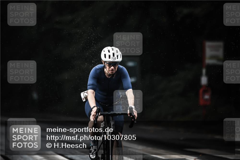 13.09.2026 - Stadtparktriathlon H.Heesch http://msf.ph/oto/10307805 13.09.2026 11:40:36 Radfahren 732, 739, 743, 840, 899 meine-sportfotos.de