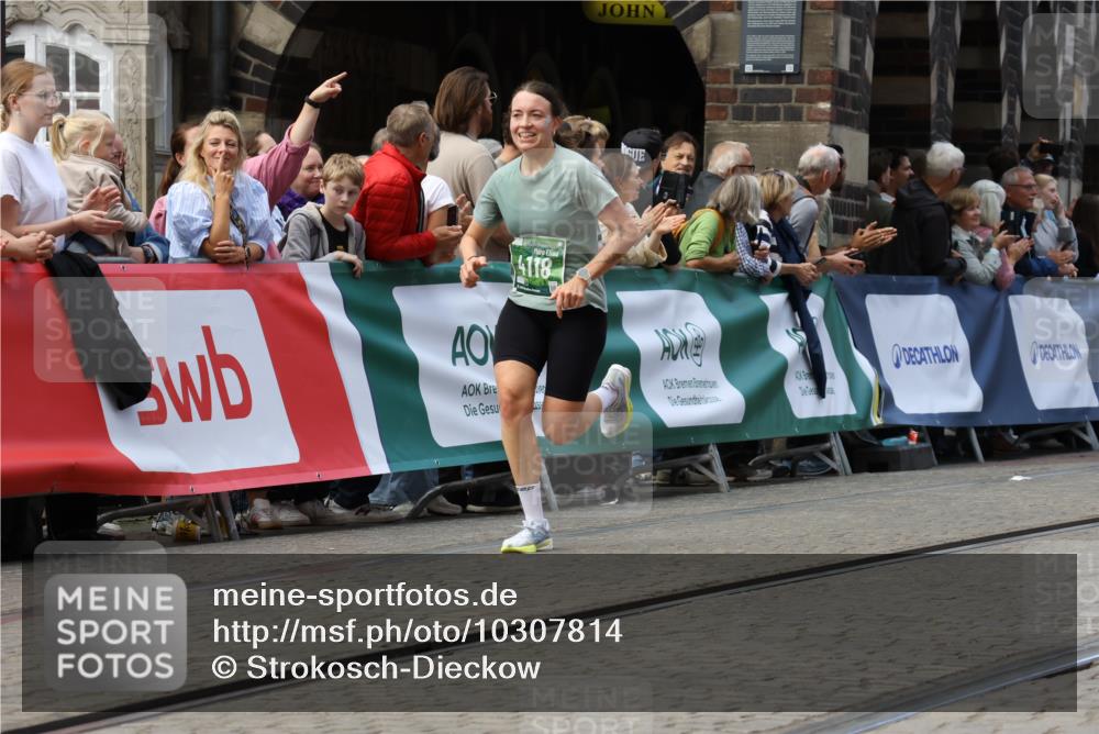13.09.2026 - 21. swb-Marathon Bremen Strokosch-Dieckow http://msf.ph/oto/10307814 13.09.2026 13:01:27 Ziel 1619, 3019, 5663, 6359, 4118, 5369, 7950, 9137, 13063, 13168 meine-sportfotos.de