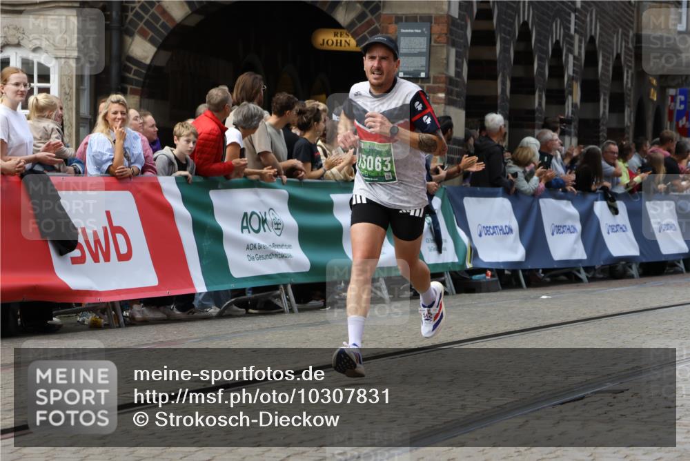 13.09.2026 - 21. swb-Marathon Bremen Strokosch-Dieckow http://msf.ph/oto/10307831 13.09.2026 13:01:30 Ziel 1411, 1619, 3019, 4328, 5663, 1614, 5369, 7950, 9137, 13063, 13168 meine-sportfotos.de
