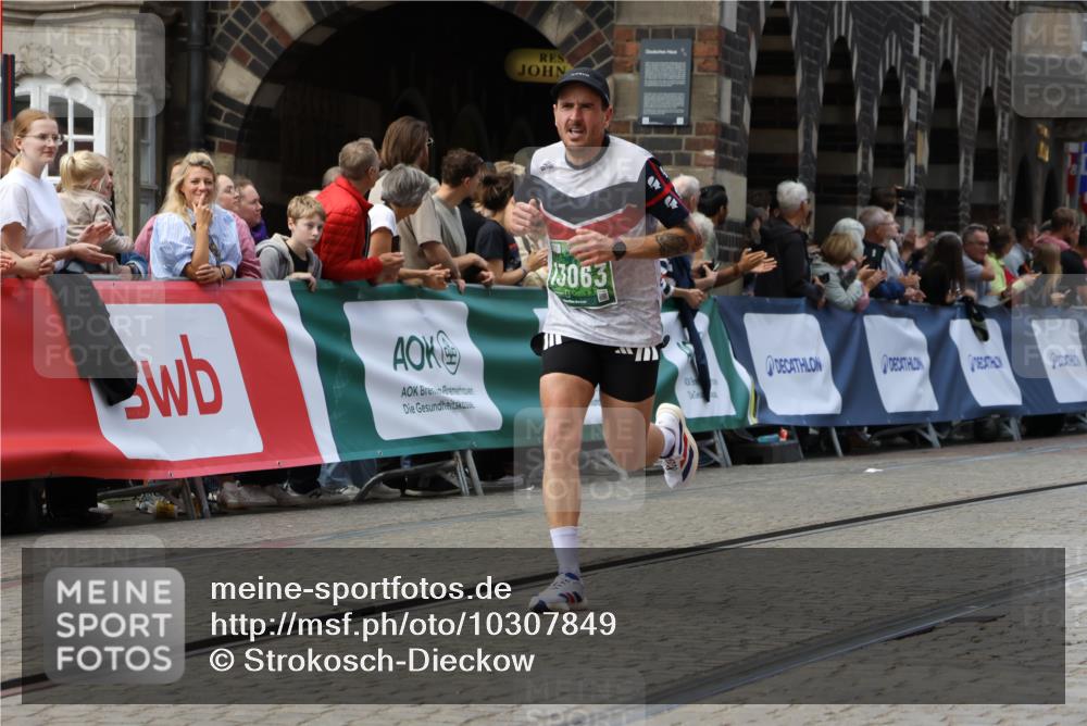 13.09.2026 - 21. swb-Marathon Bremen Strokosch-Dieckow http://msf.ph/oto/10307849 13.09.2026 13:01:30 Ziel 1411, 1619, 3019, 4328, 5663, 1614, 5369, 7950, 9137, 13063, 13168 meine-sportfotos.de