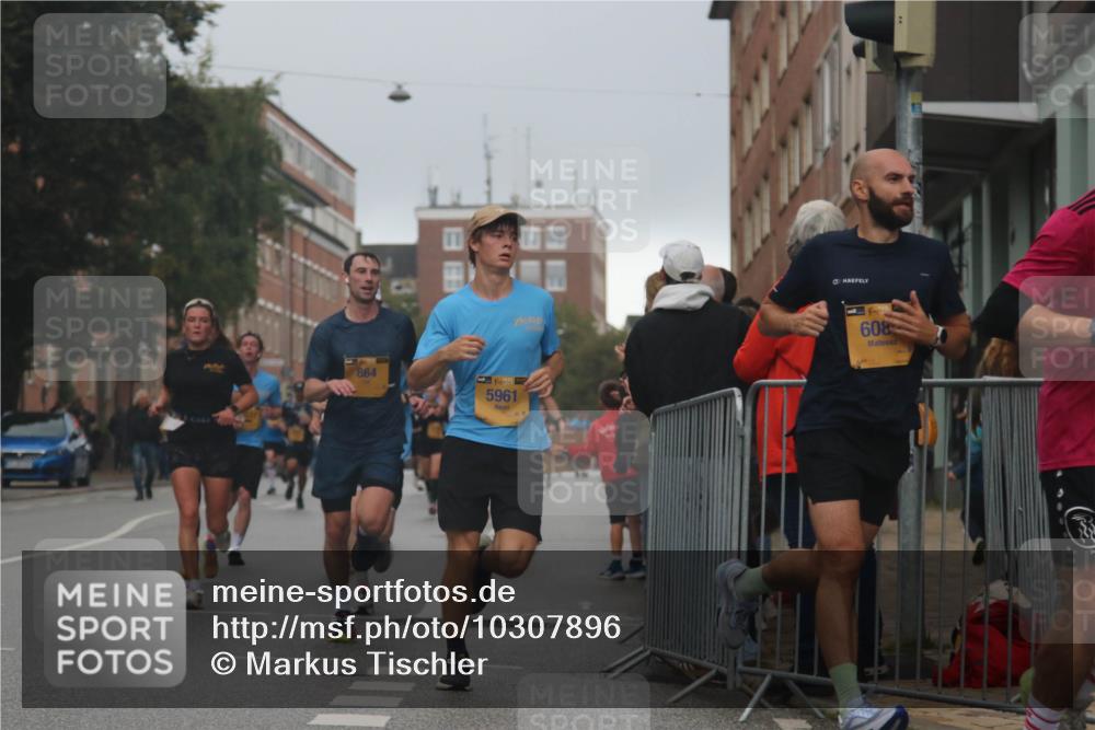 13.09.2026 - Kiel Lauf Markus Tischler http://msf.ph/oto/10307896 13.09.2026 10:31:45 Fleethörn 864, 5961, 3, 608 meine-sportfotos.de