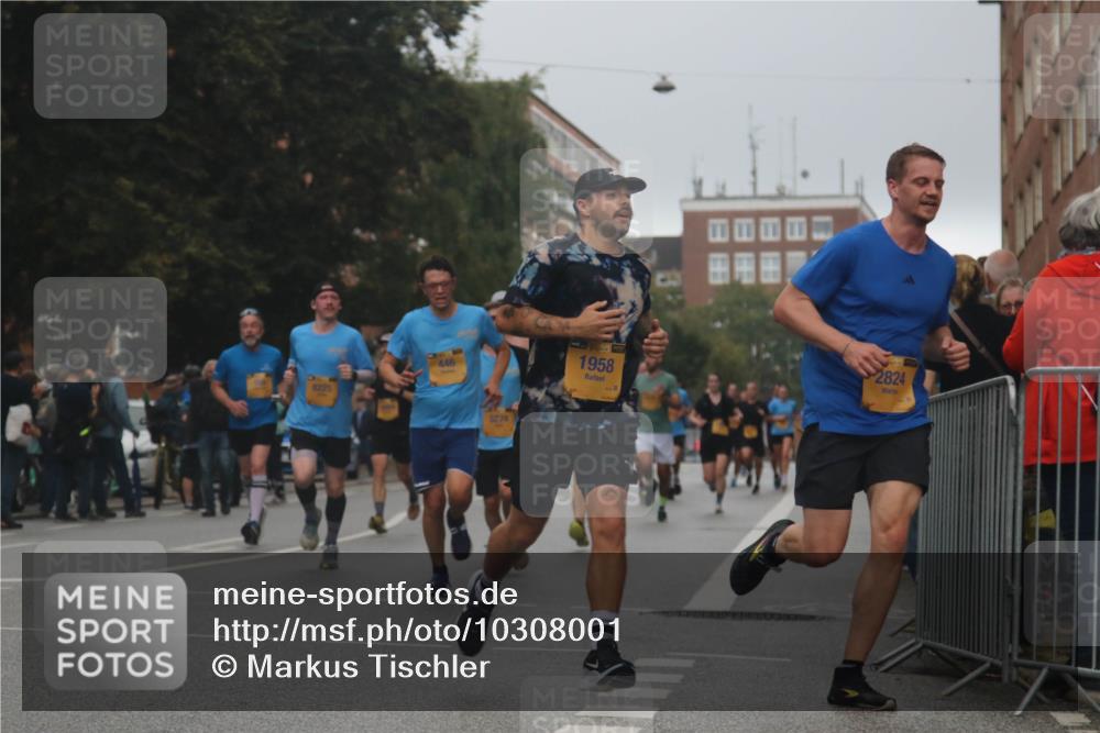 13.09.2026 - Kiel Lauf Markus Tischler http://msf.ph/oto/10308001 13.09.2026 10:31:54 Fleethörn 8225, 446, 1958, 2824 meine-sportfotos.de