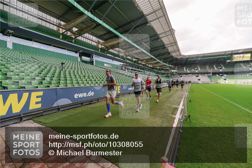 13.09.2026 - 21. swb-Marathon Bremen Michael Burmester http://msf.ph/oto/10308055 13.09.2026 13:03:08 Laufen im Stadion 150, 210, 488, 531, 596, 722, 725, 762, 881, 936, 940, 946, 1006, 1014, 1163, 1250, 1458, 1460, 1479, 1611, 1649, 1771, 2047, 2223, 2276, 2292, 2345, 2364, 2378, 2421, 2434, 2513, 2625, 2638, 2666, 2668, 2779, 2851, 2900, 2934, 2977, 2987, 3013, 3044, 3114, 3135, 3163, 3164, 3187, 3248, 3258, 3294, 3334, 3360, 3392, 3402, 3460, 3496, 3510, 3527, 3576, 3579, 3585, 3597, 3603, 3618, 3667, 3721, 3846, 3852, 3859, 3893, 3938, 3970, 3983, 4000, 4077, 4133, 4506, 4558 meine-sportfotos.de