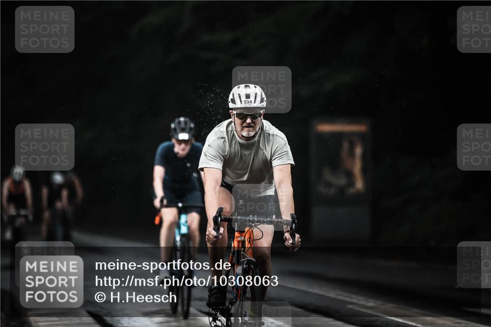 13.09.2026 - Stadtparktriathlon H.Heesch http://msf.ph/oto/10308063 13.09.2026 11:40:59 Radfahren 594, 700, 755, 765, 766, 770, 885 meine-sportfotos.de