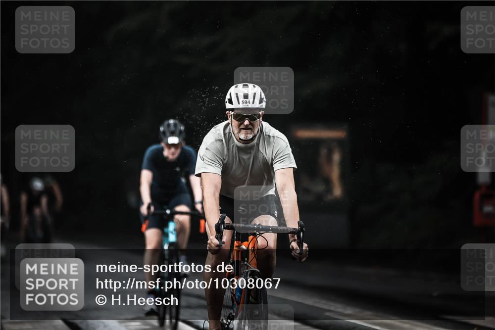 13.09.2026 - Stadtparktriathlon H.Heesch http://msf.ph/oto/10308067 13.09.2026 11:40:59 Radfahren 594, 700, 755, 765, 766, 770, 885 meine-sportfotos.de