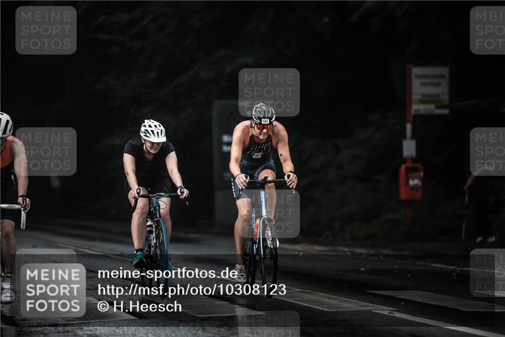 13.09.2026 - Stadtparktriathlon H.Heesch http://msf.ph/oto/10308123 13.09.2026 11:41:03 Radfahren 594, 700, 765, 766, 770, 885 meine-sportfotos.de