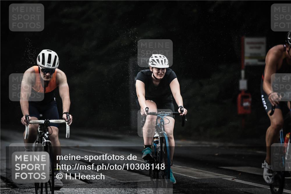 13.09.2026 - Stadtparktriathlon H.Heesch http://msf.ph/oto/10308148 13.09.2026 11:41:04 Radfahren 594, 700, 712, 751, 765, 770, 885 meine-sportfotos.de