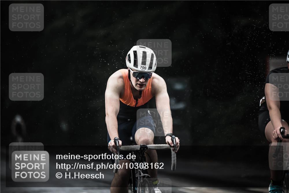 13.09.2026 - Stadtparktriathlon H.Heesch http://msf.ph/oto/10308162 13.09.2026 11:41:04 Radfahren 594, 700, 712, 751, 765, 770, 885 meine-sportfotos.de