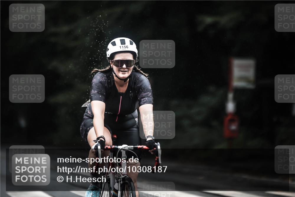 13.09.2026 - Stadtparktriathlon H.Heesch http://msf.ph/oto/10308187 13.09.2026 12:48:01 Radfahren 1109, 1128, 1156, 1192, 1297 meine-sportfotos.de