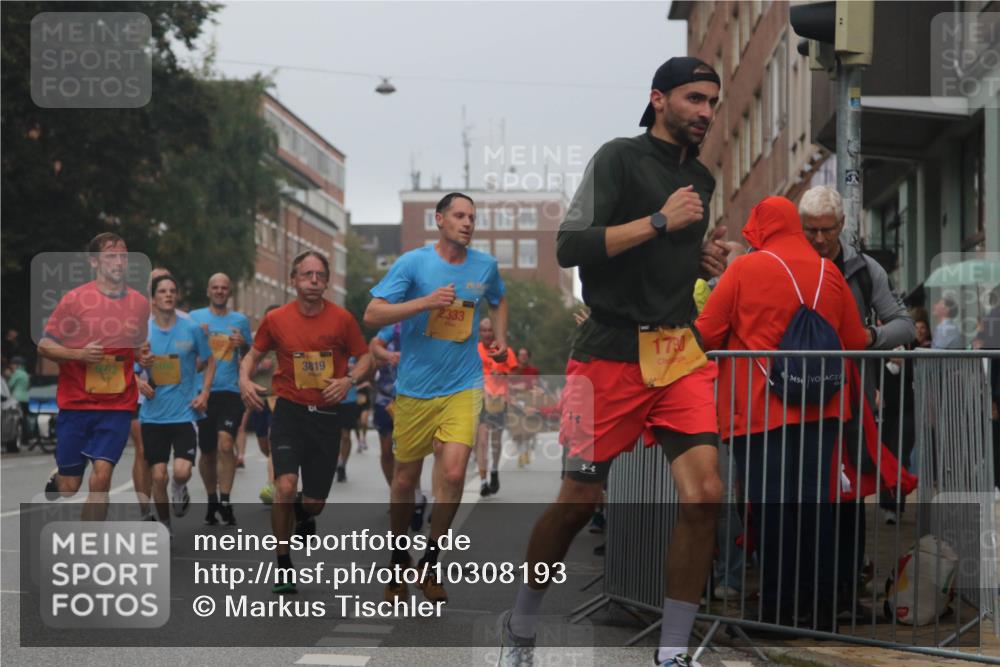 13.09.2026 - Kiel Lauf Markus Tischler http://msf.ph/oto/10308193 13.09.2026 10:32:14 Fleethörn 3819, 2333, 1730 meine-sportfotos.de