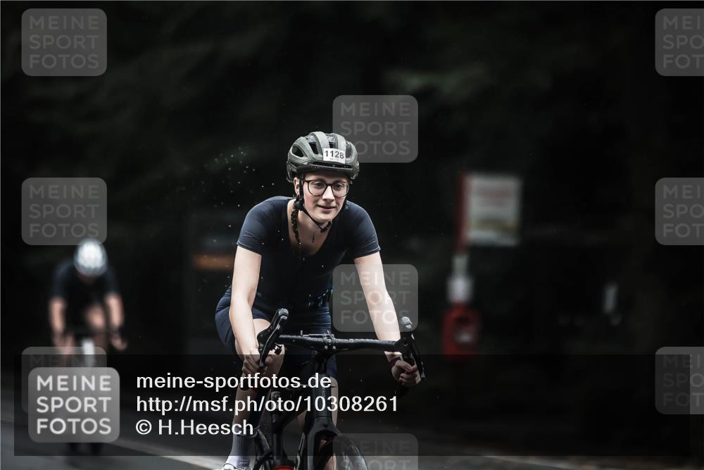 13.09.2026 - Stadtparktriathlon H.Heesch http://msf.ph/oto/10308261 13.09.2026 12:48:06 Radfahren 1091, 1128, 1156, 1163, 1224, 1231, 1268, 1291 meine-sportfotos.de