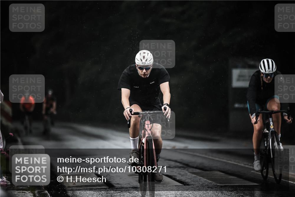 13.09.2026 - Stadtparktriathlon H.Heesch http://msf.ph/oto/10308271 13.09.2026 11:41:15 Radfahren 712, 735, 751, 805, 922, 934 meine-sportfotos.de